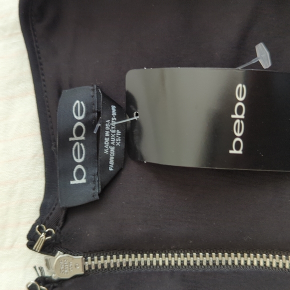 NWT Mixed media crop top with overlap v front by Bebe - Picture 2 of 4